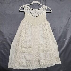 Vanessa Virginia Dress Womens 2 White Crochet Lace Floral Boho Trapeze Short